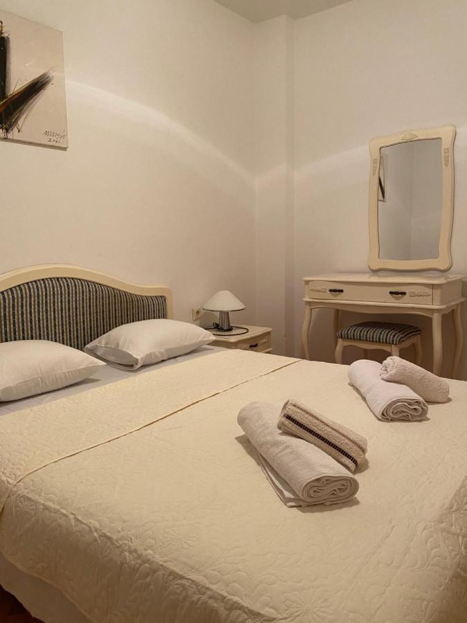 Apartments Mandarina Garden Petrovac Extérieur photo