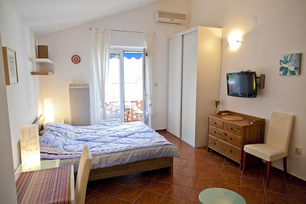 Apartments Mandarina Garden Petrovac Chambre photo