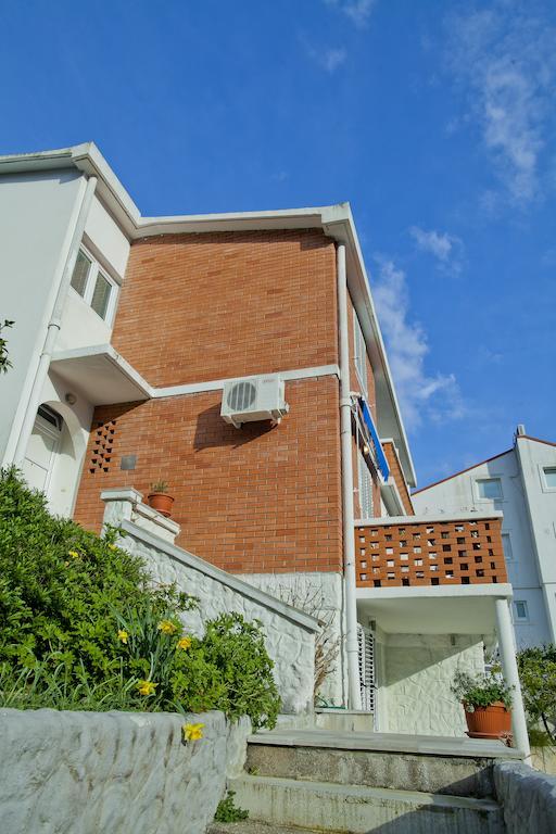 Apartments Mandarina Garden Petrovac Extérieur photo